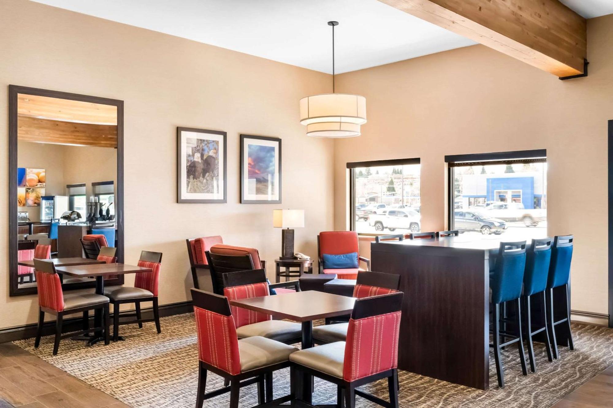 Comfort Inn At Buffalo Bill Village Resort Cody Exterior foto